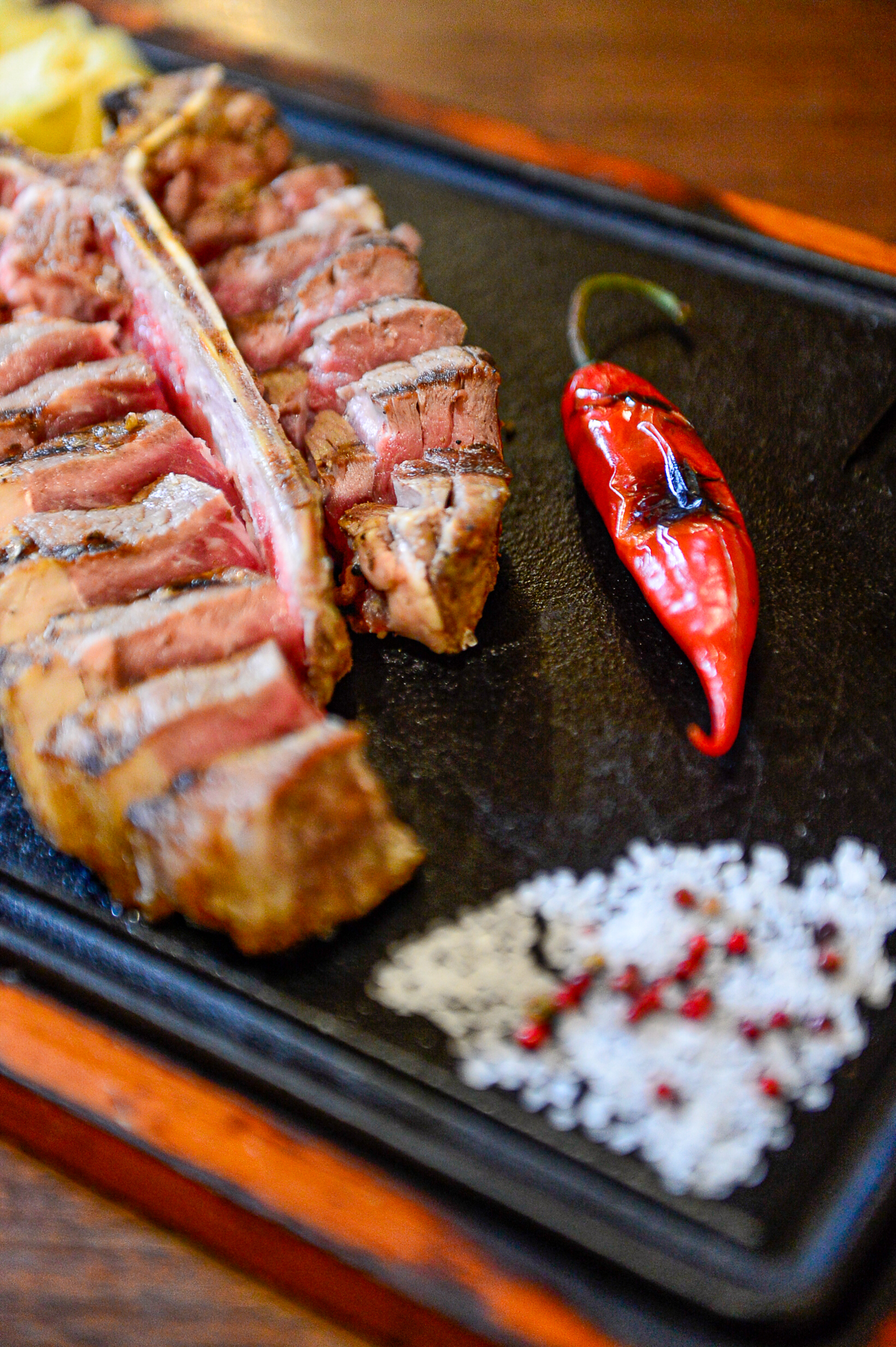 T-Bone Steak carne nobre vinho chianti toscana risoto